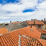 Grey Old Town Ζαντάρ