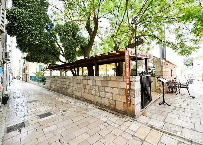 Grey Old Town Appartement